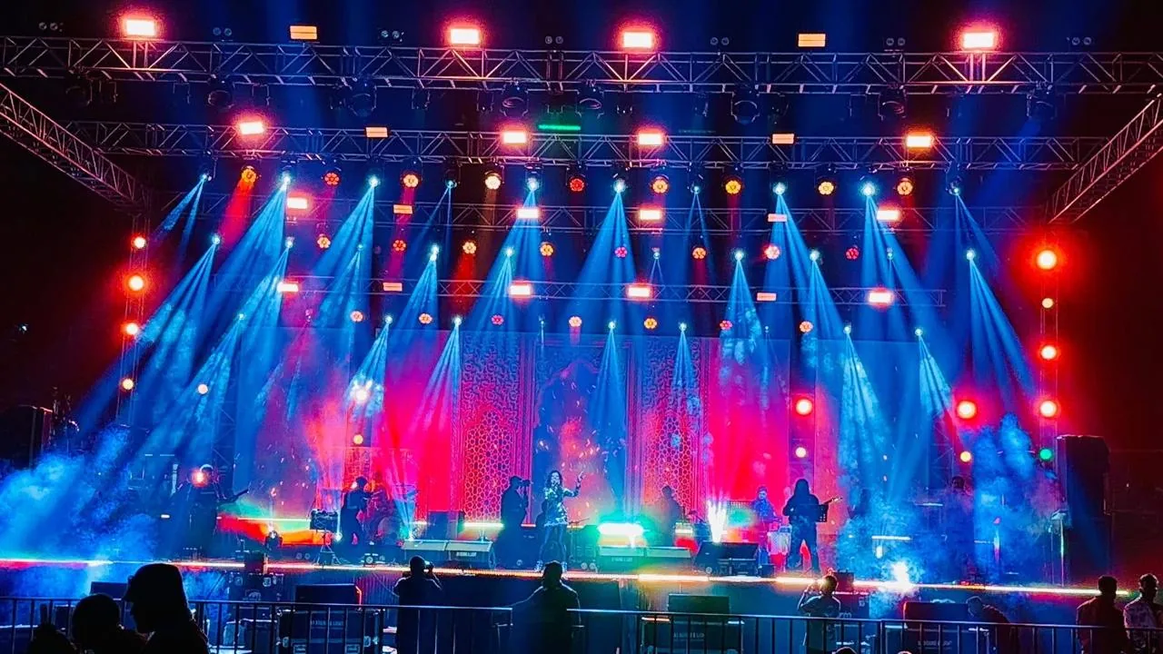 Live concert lighting and stage production